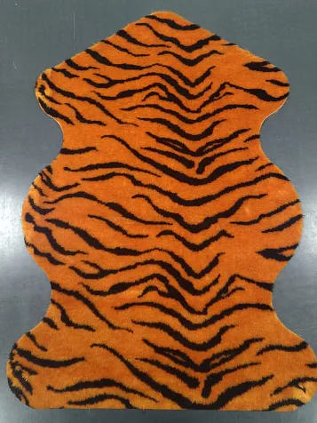 Коврик из искусственного меха 55х85 см шкура тигр купить в СОМ